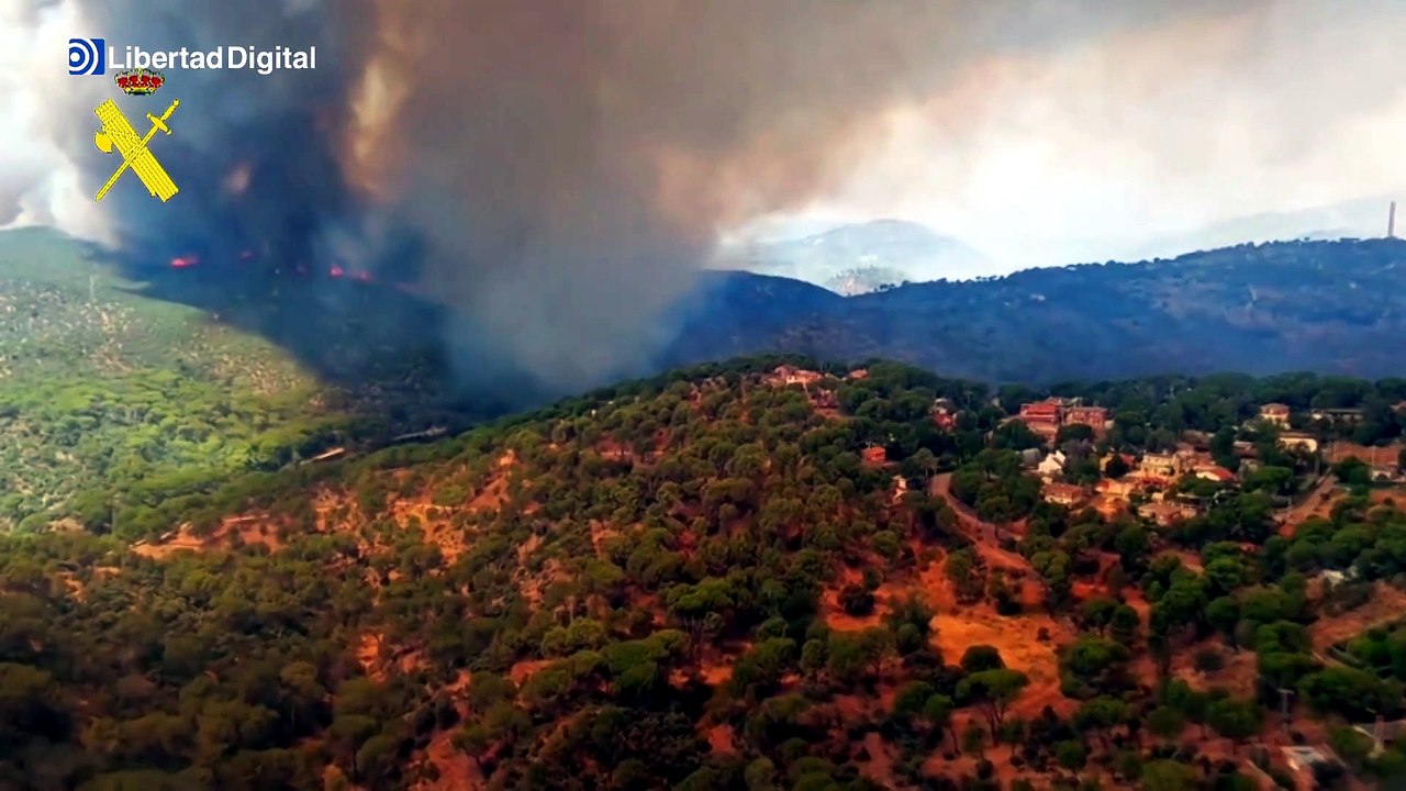 Devastadoras imágenes aéreas: el incendio en Ávila devora miles de hectáreas