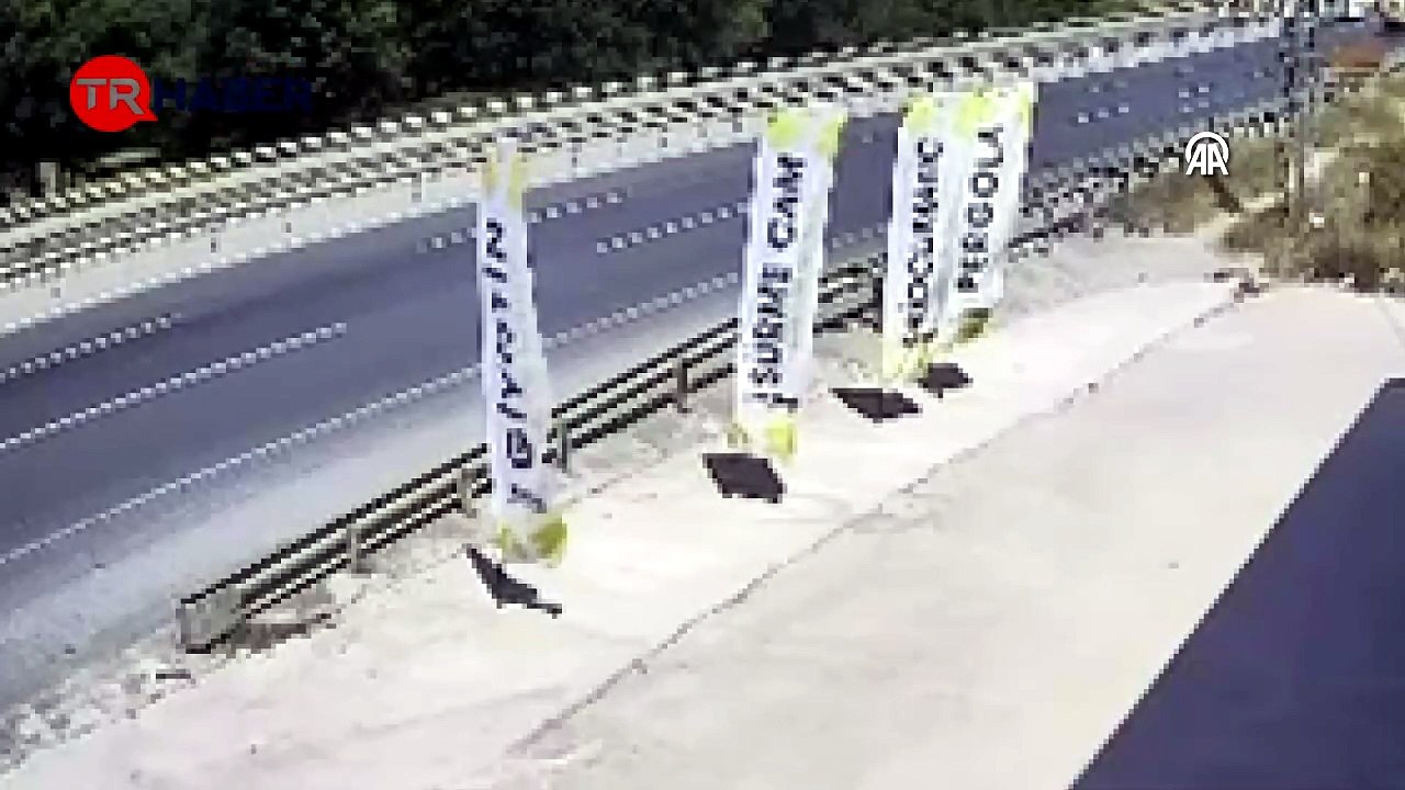 Şile Otoyolu’nda korkunç kaza: Devrilen hafriyat kamyonunun sürücüsü uzvunu kaybetti