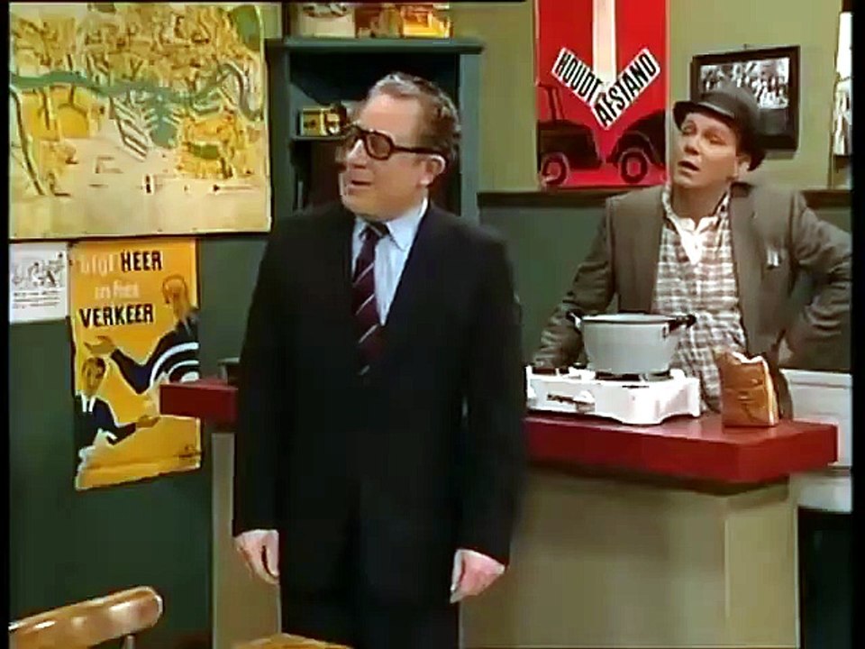 Toen was geluk heel gewoon S05E14 De baas komt eten
