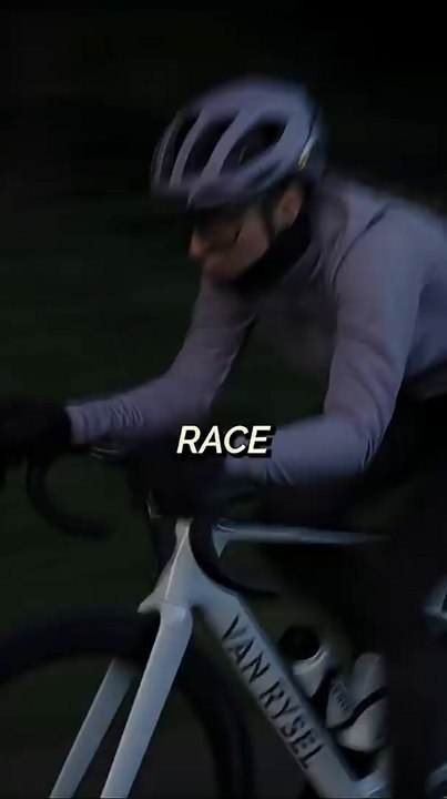 Endurance vs. Aero: Choosing Your Perfect Van Rysel Road Bike