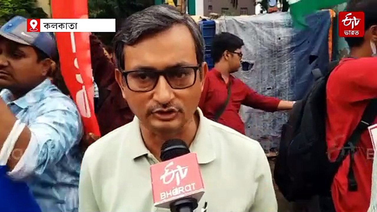 নিট-প্রতিবাদে বাম ছাত্র-যুবদের আন্দোলনে স্তব্ধ ধর্মতলা, পুলিশের সঙ্গে ধস্তাধস্তি