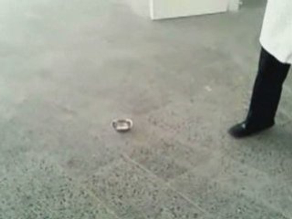 M Ali. Büyükbayram ile Na + H2O Deneyi