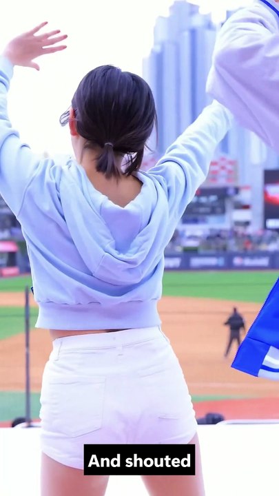 Cute Korean Baseball Cheerleader Out Song Dance Cheerleader EP 167