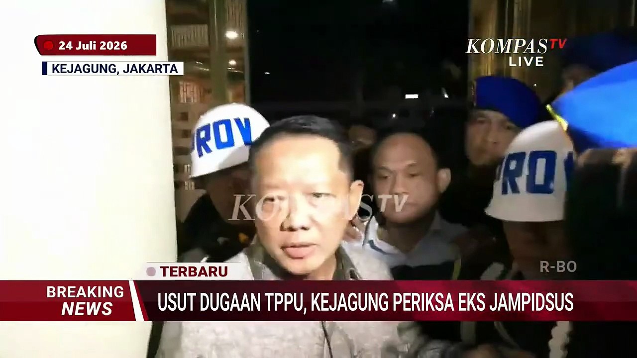 Penampakan Eks Jampidsus Febrie Adriansyah Resmi Ditahan: Saya Merasa Ini Kriminalisasi!