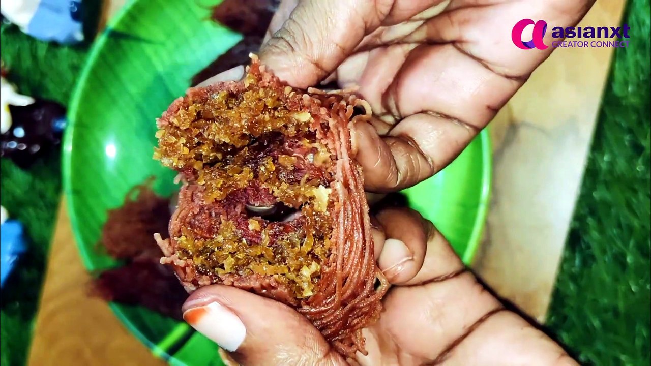 இலங்கையின் பிரபலமான பீட்ரூட் லவரியா | Sri Lankan Special Beetroot Lavariya | Easy Traditional Sweet