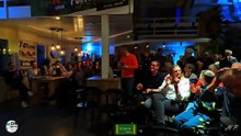 2024 28 maart Huldiging P.C. Bûns & N.K. Pupillen Jan Volbeda krige Bondsinsigne fan  foarsitter Coos Veltman KNKB opspjelde