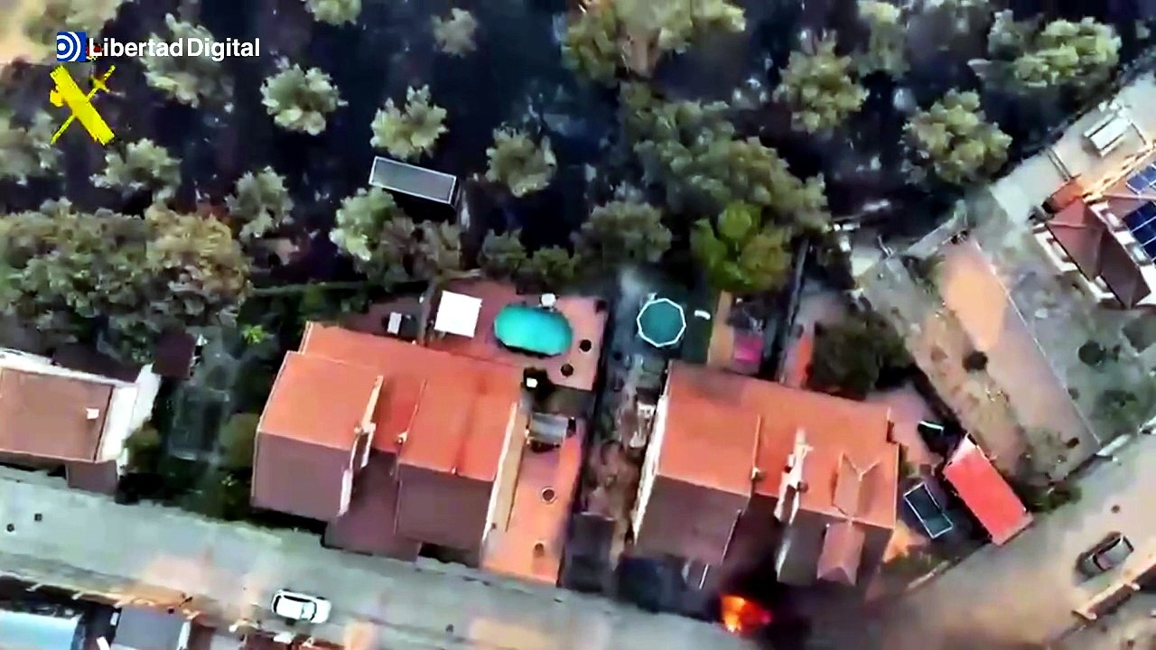 Continúan las evacuaciones en Chapinería y Robledo de Chavela (Madrid) por el incendio