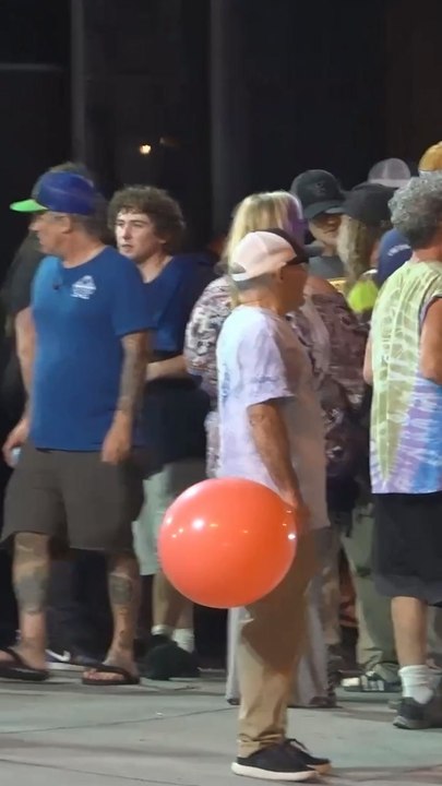 'Gas party' chaos takes over DTLA street