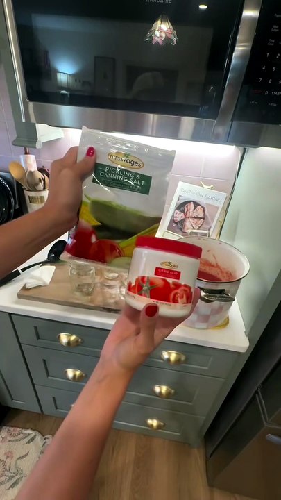 Canning crushed tomatoes (part 4)  wait until the end to see all that we got!! #