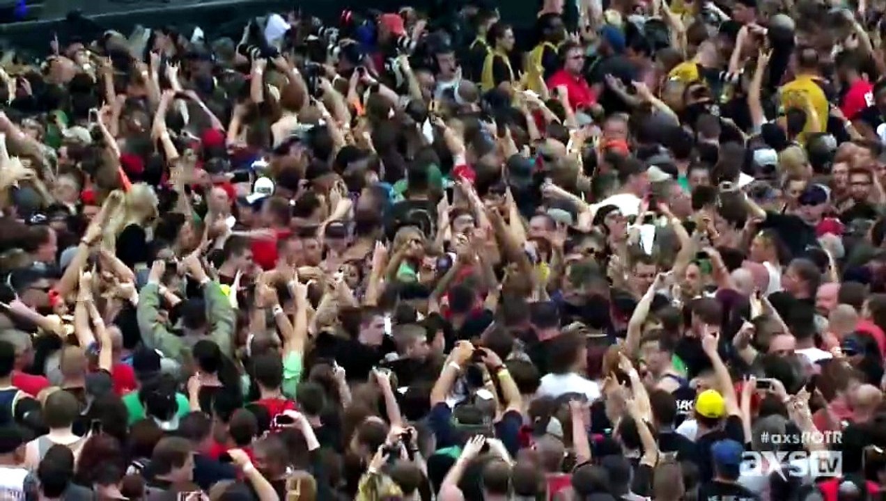 Face Everything and Rise - Papa Roach (live)