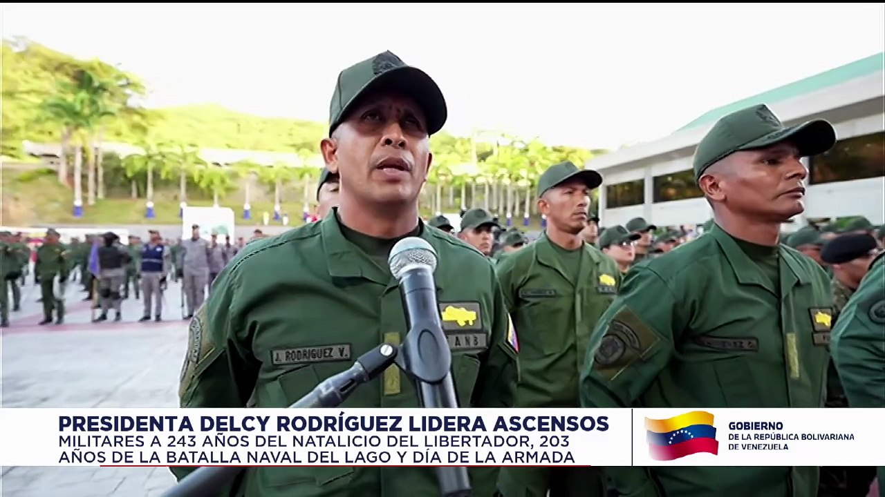 Ascenso a Oficial de los primeros lugares de los componentes militares de la FANB