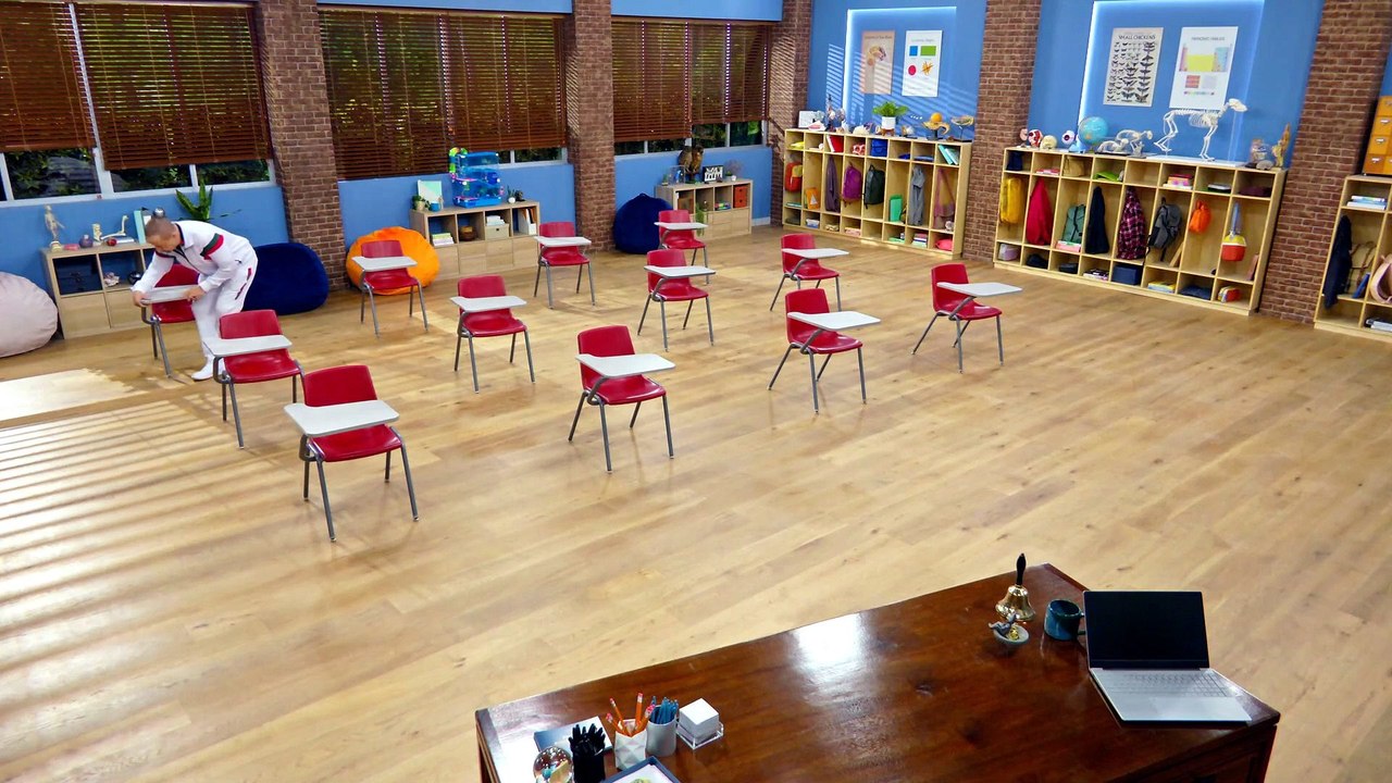 Nations Dumbest S01E01 Back to School 1