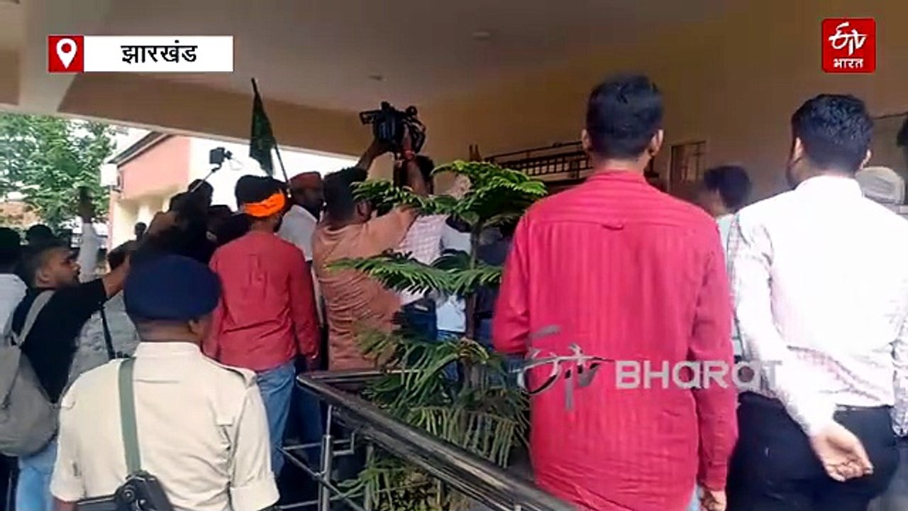क्लस्टर सिस्टम पर क्यों मचा बवाल? शिक्षा में सुधार या छात्रों पर बढ़ता बोझ, जानिए झारखंड में विरोध की असली वजह क्या है?