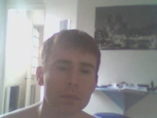 Wiwi égratigne "Les américains"