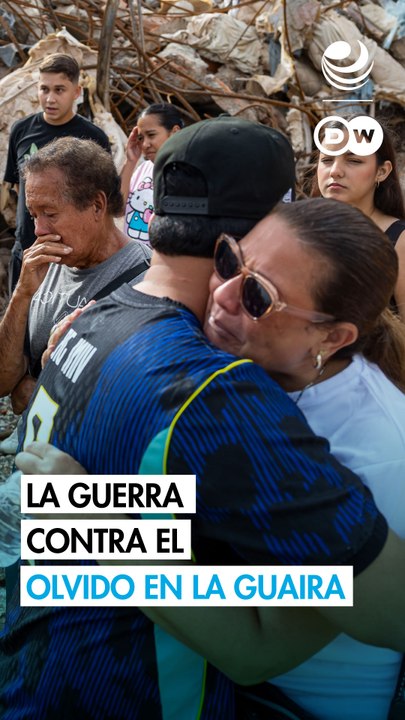 Aún bajo los escombros