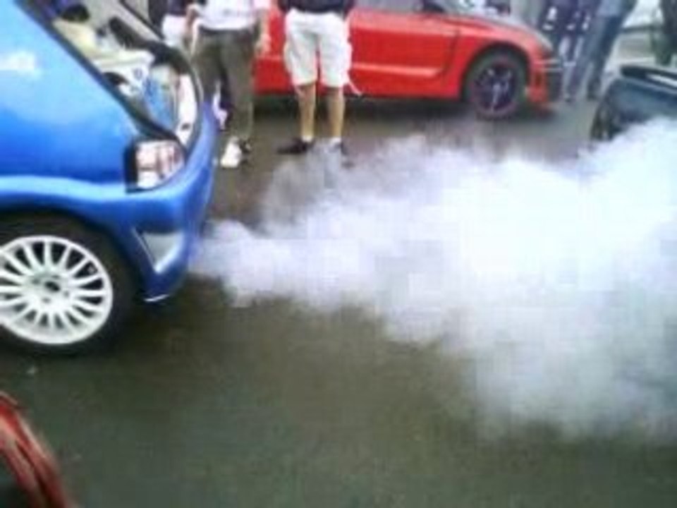 Tuning Fumigene peugeot 106