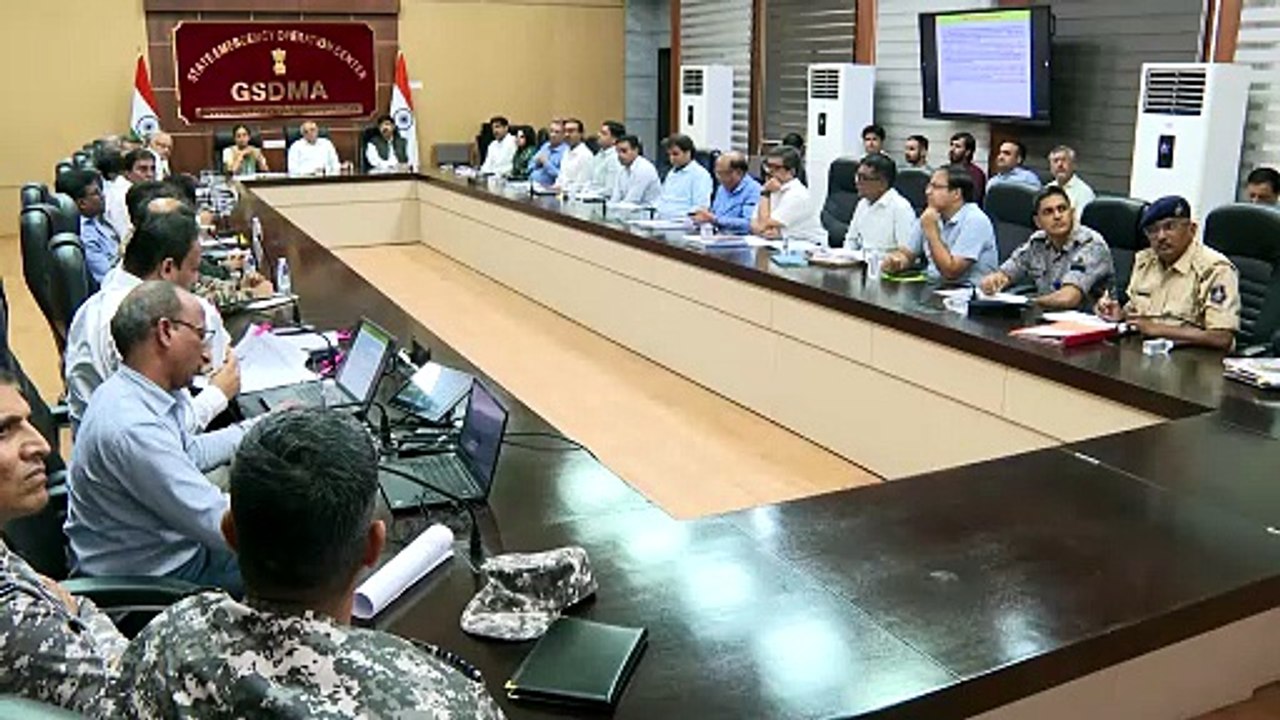 #GANDHINAGAR SEOC REVIEW MEETING LED BY #GUJARAT CM