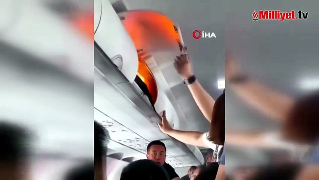 İniş yapan yolcu uçağında yangın paniği! Korku dolu anlar kamerada