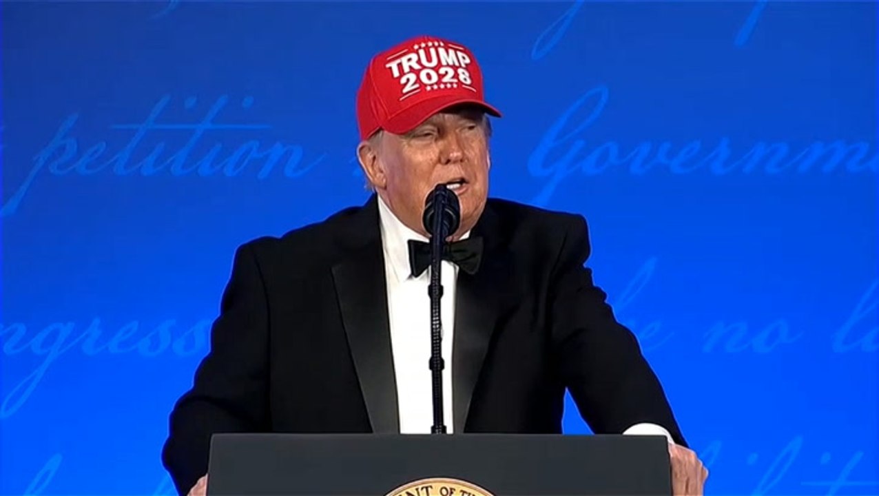 Donald Trump hints he’ll run for president again at White House correspondents’ dinner: ‘I’m gonna do it’