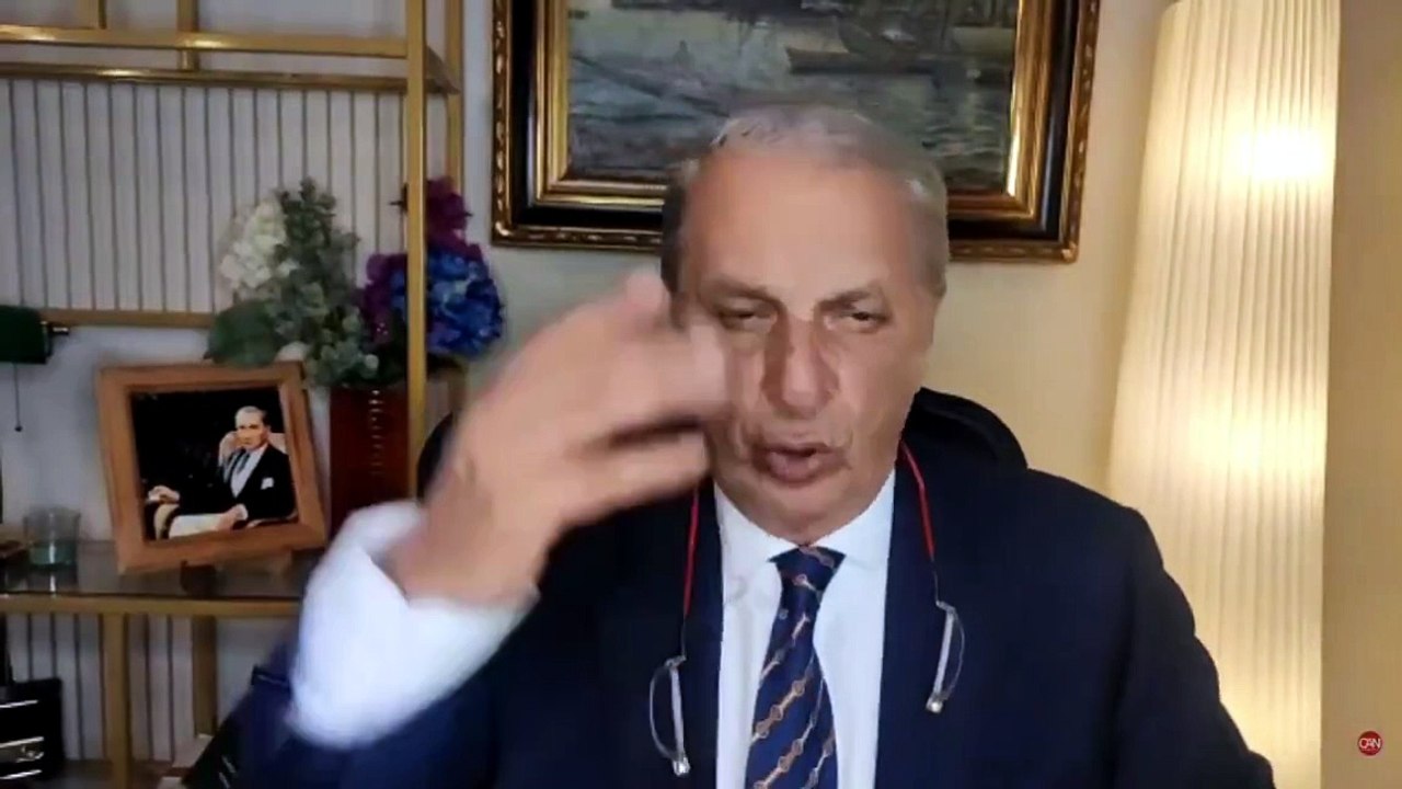 Can Ataklı'dan cuma namazı itirafı