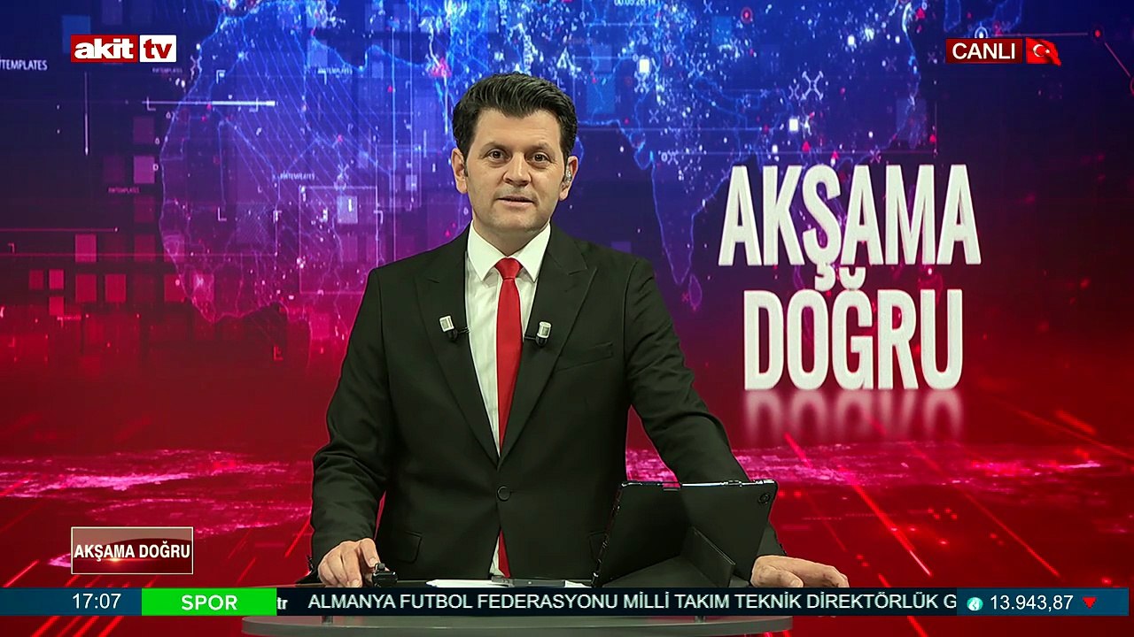Sanatçı Hadi Öztürk yeni eserini Acayip Toplum yayınlandı. Sanatçı Öztürk merak edilenleri Akit TV'de anlattı