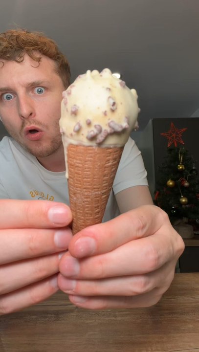 WAFFLE CÔNE MAGNUM