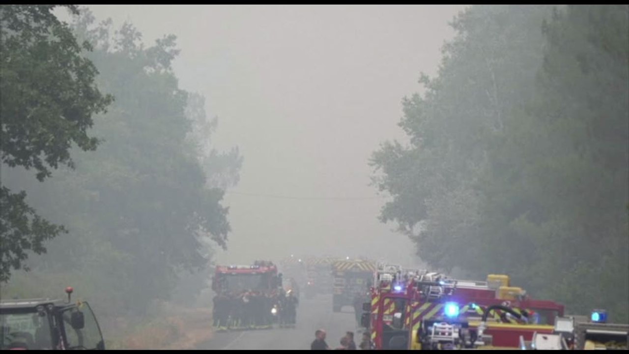 Incendi in Francia, 200mila persone evacuate, 98mila ettari in fumo
