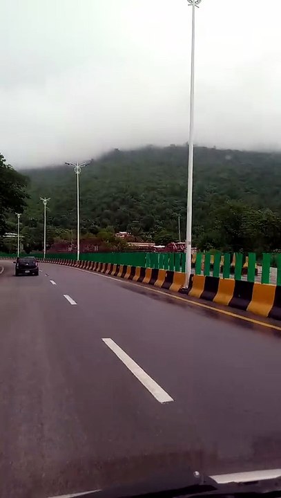 natural road side view