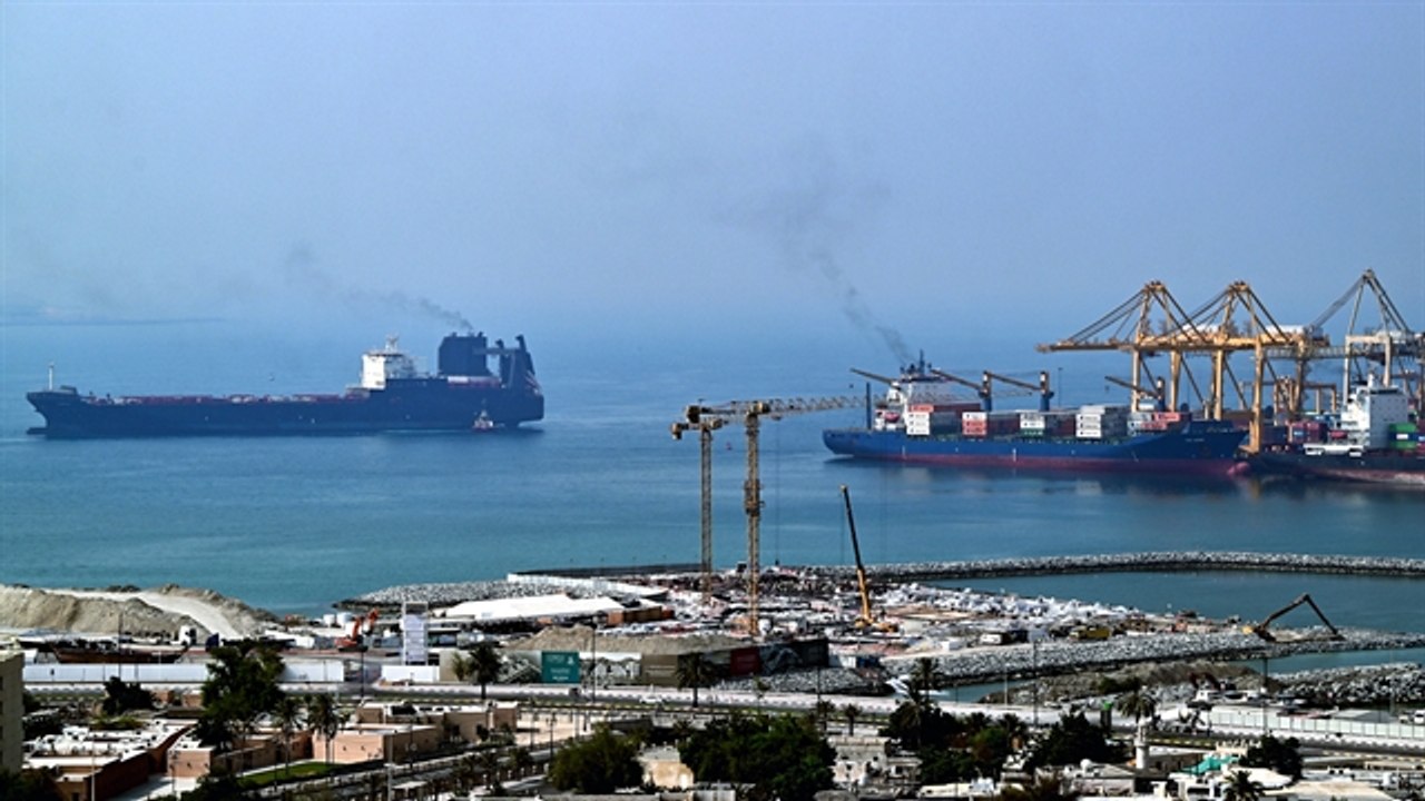 Houthi Threats Test Global Oil Flows