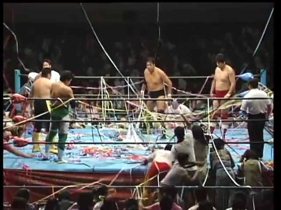 [AJPW] Akira Taue & Jumbo Tsuruta vs. Mitsuharu Misawa & Toshiaki Kawada (9/4/1991)