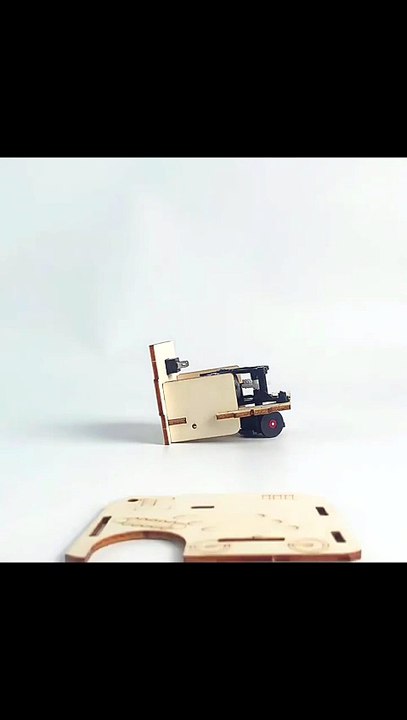 DIY Mars Obstacle Avoidance Robot Toy – Space & Aerospace Exploration Assembly Kit for Kids