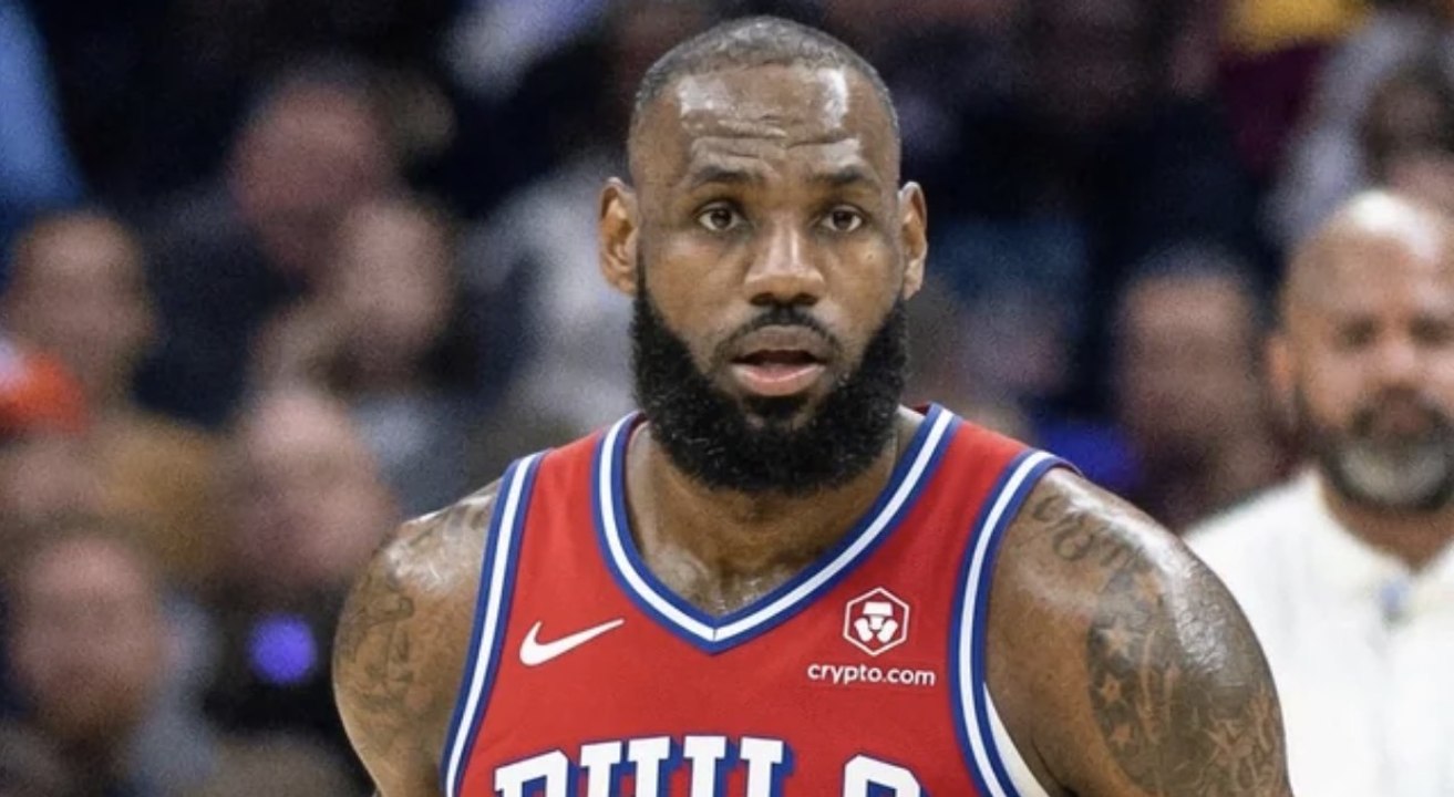 🧠LeBron James est le cerveau qu’il manquait aux Sixers