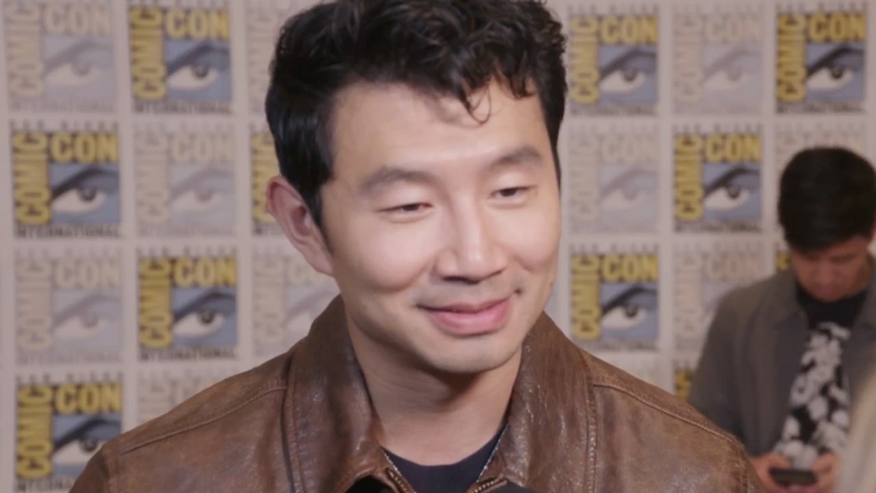 Simu Liu Reflects on Channing Tatum's "Golden Retriever Energy" While Filming 'Avengers: Doomsday' | SDCC 2026