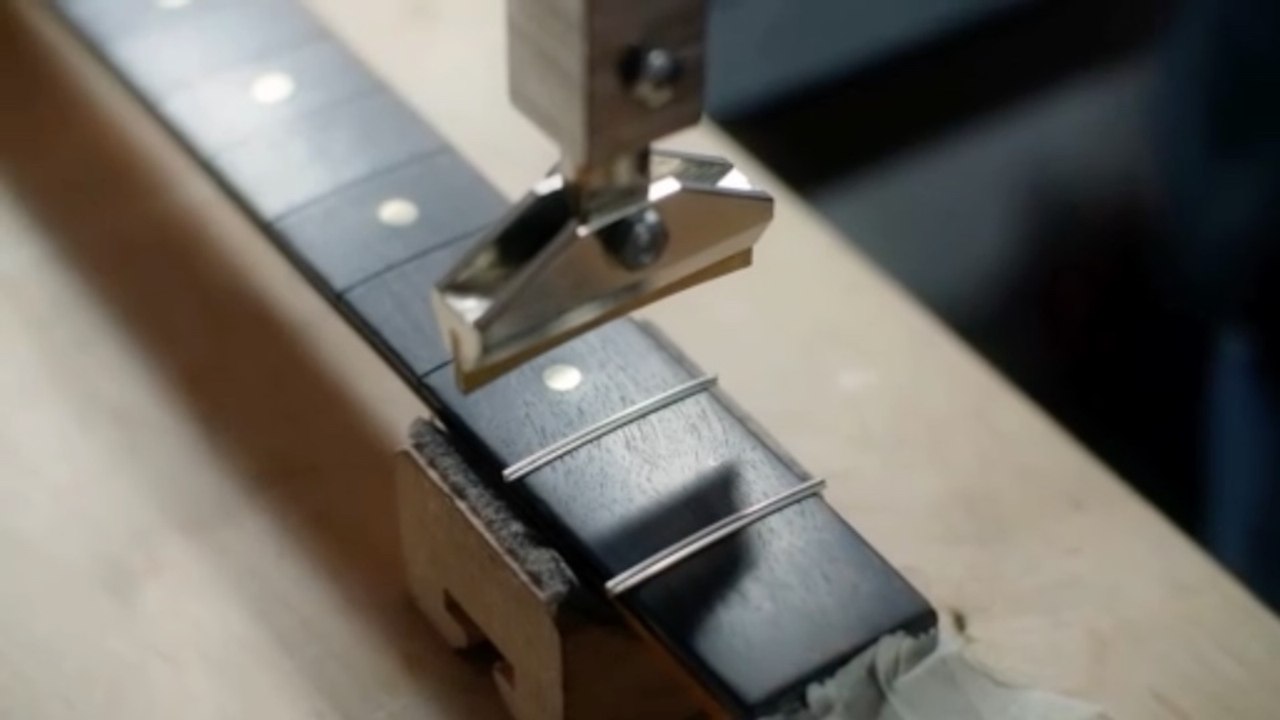 The Art of Guitar Making | Custom Guitar Atelier