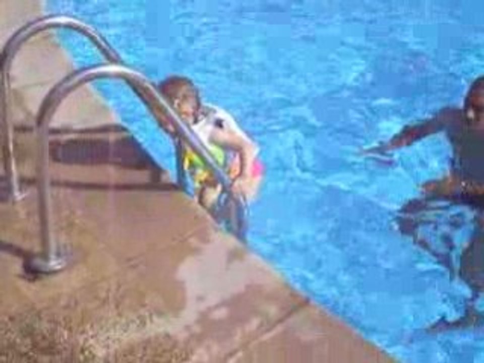 Lindsay piscine