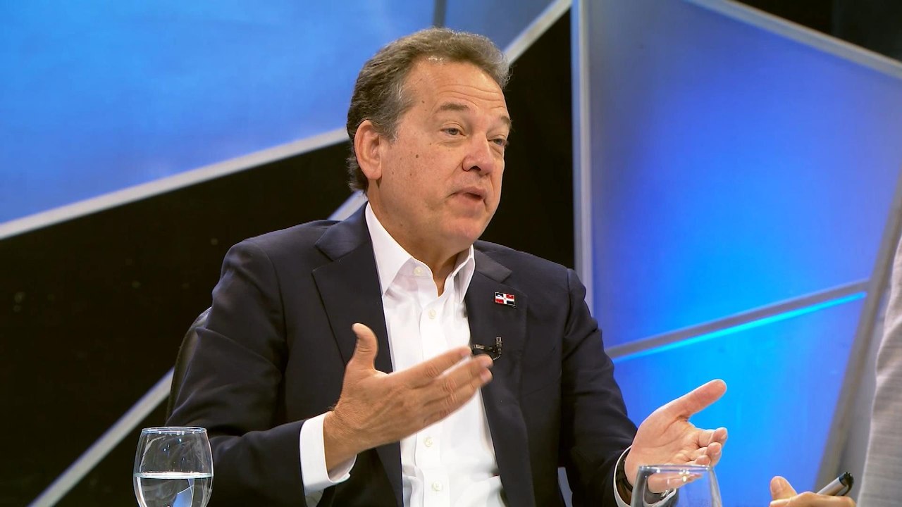 Víctor Bisonó "Tenemos como prioridad el derecho de todo dominicano a tener una vivienda" | Mckinney