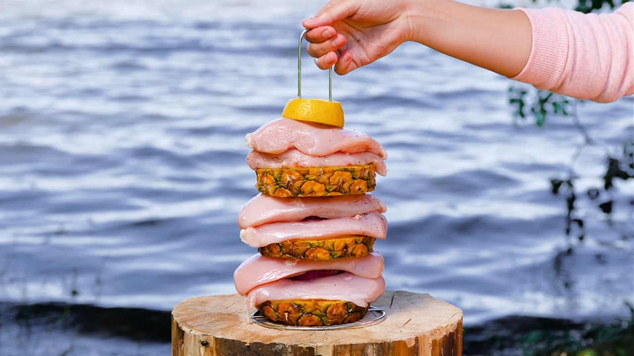 Master These Easy & Epic Outdoor Cooking Hacks‍ 🥩🔥