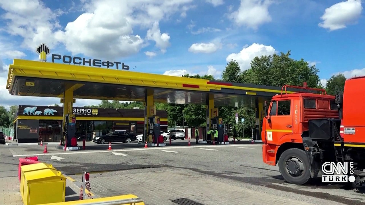 Rusya'da benzin krizi büyüyor!