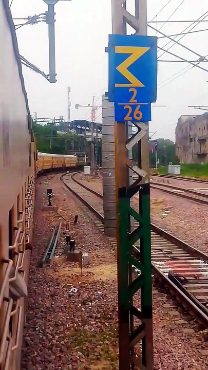 Welcome to Delhi | Indian Railways | Safar with Amit