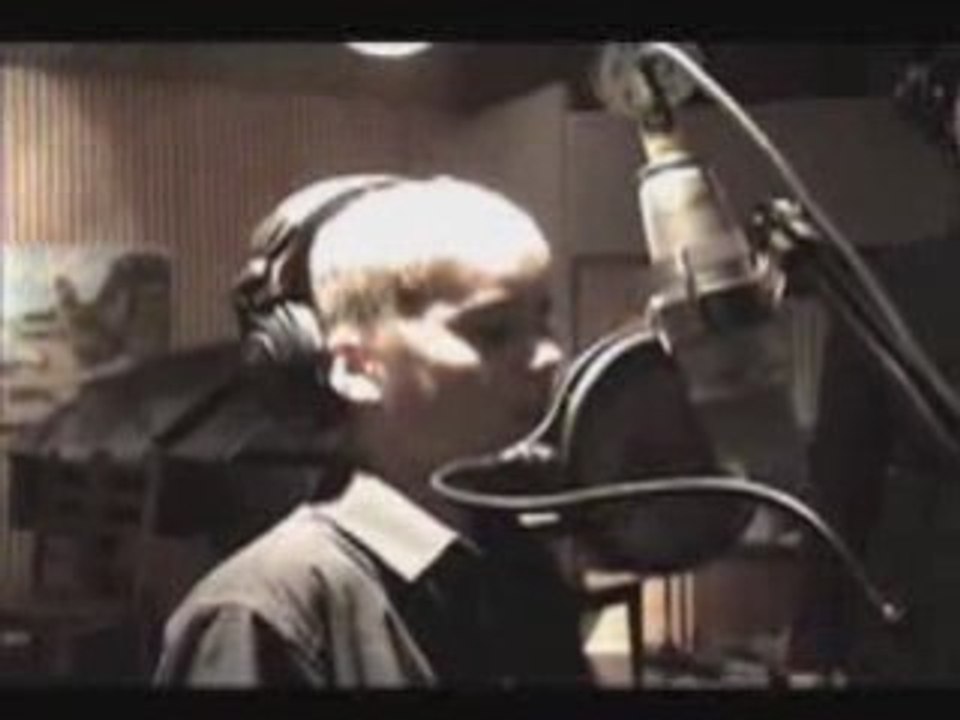 Justin singing "Set a Place at Your Table"