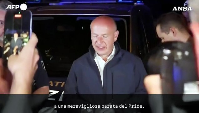 Furgone sulla folla al Pride, il sindaco di Berlino: Un atto terribile