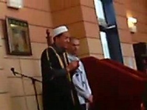 Un convertit à la mosquée de Drancy