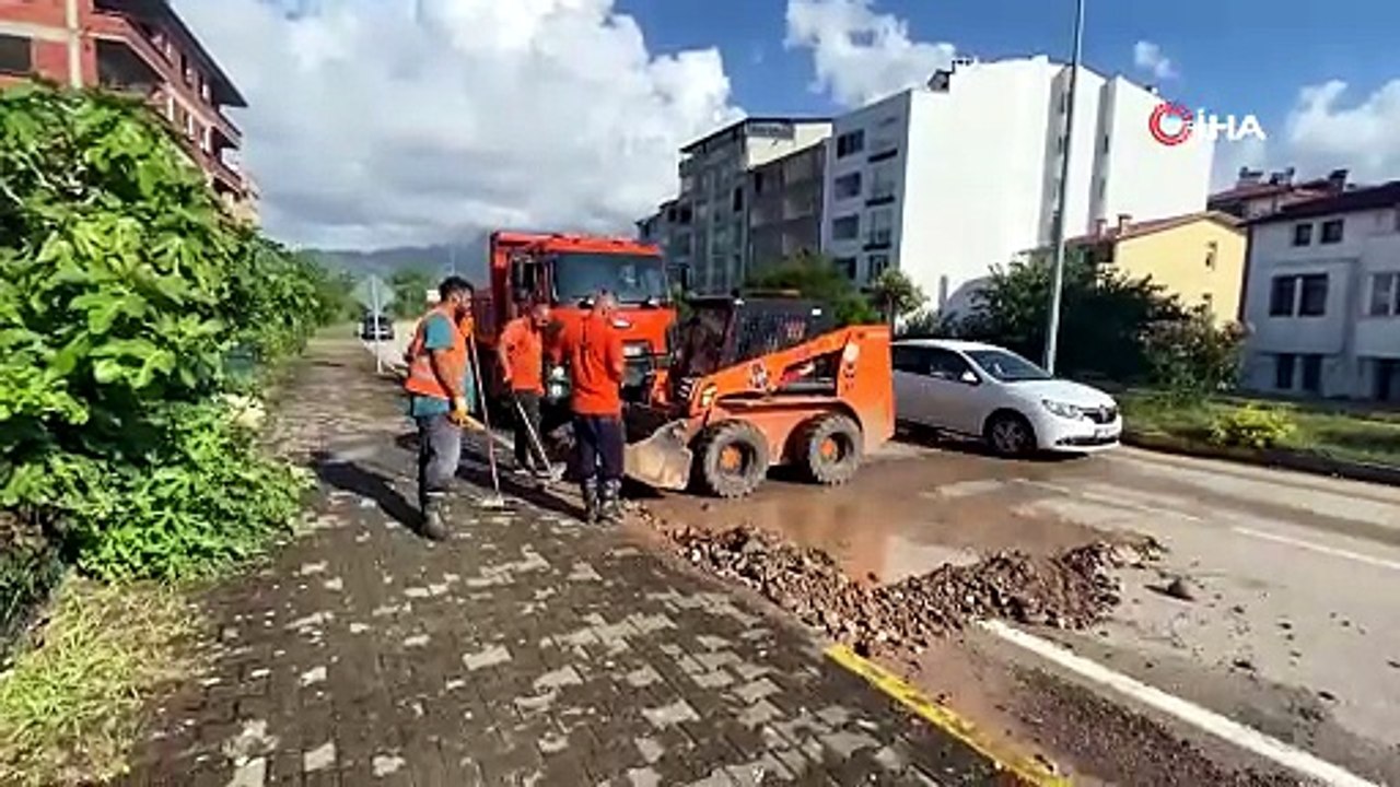 Selin yaşandığı Kastamonu’da ekiplerin yoğun mesaisi: Yaralar sarılıyor