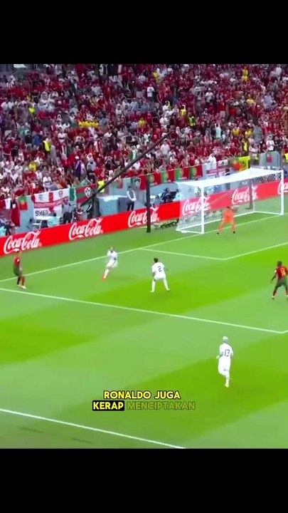Ronaldo bisa mencetak goal dan juga bisa memberi asist
