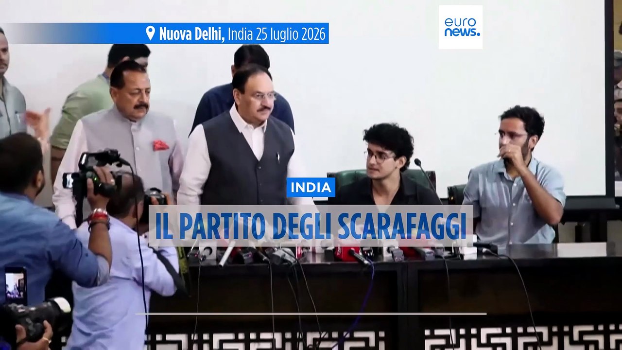 India, il movimento 'Cockroach' sospende le proteste dopo le dimissioni del ministro dell'Istruzione