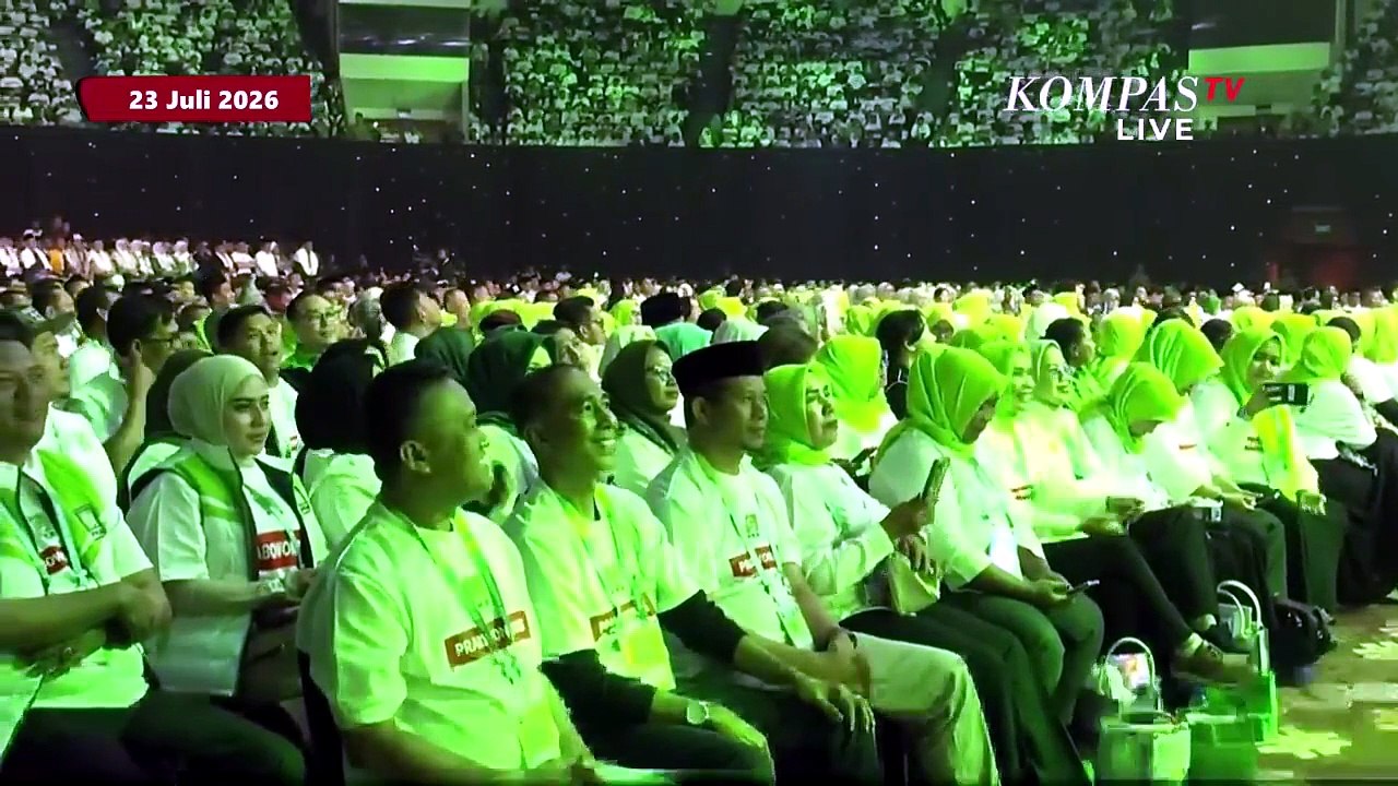 Prabowo Soroti Kader PKB Pakai Kaus Prabowonomics di Harlah: Tidak Pantas Nama Saya di Situ