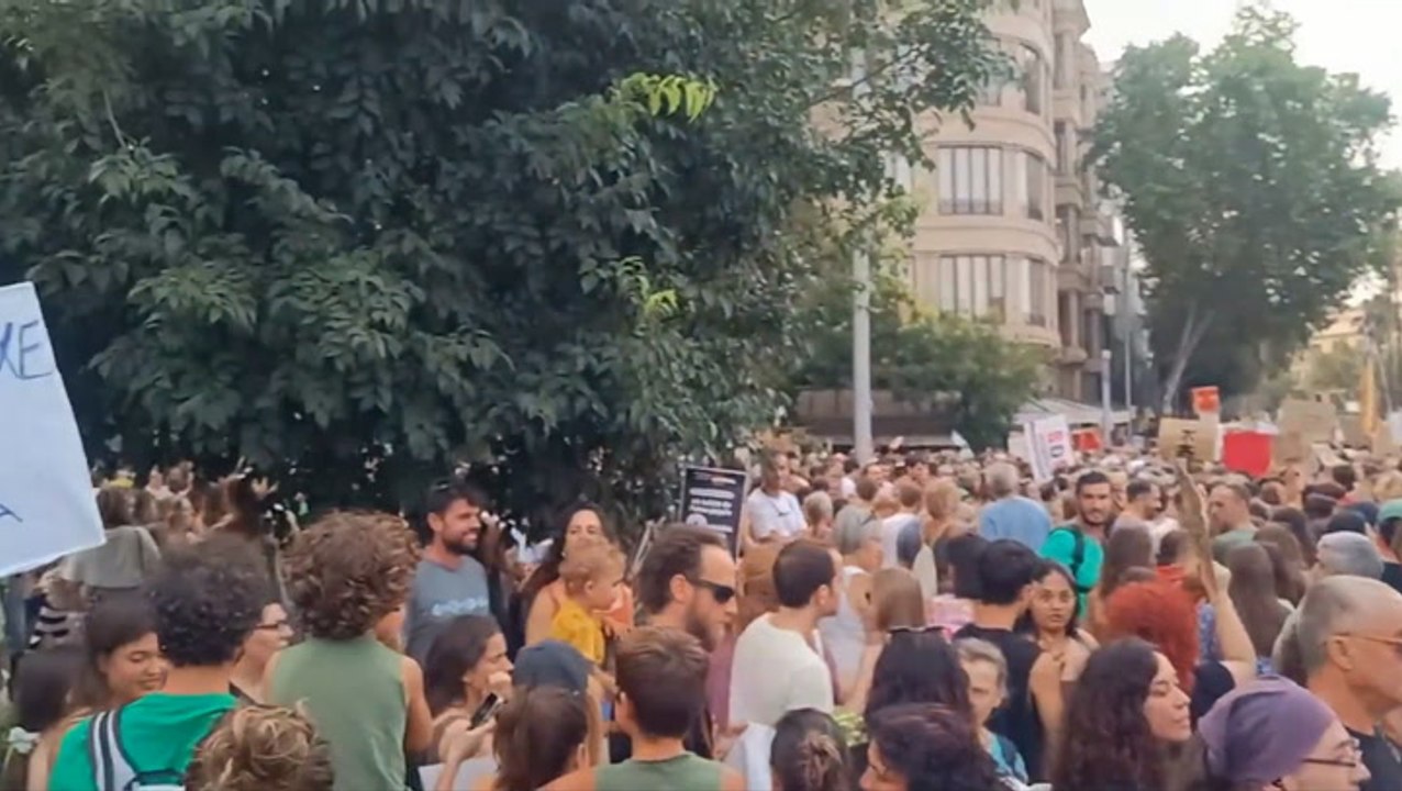 Residents of Mallorca, Spain march against mass tourism