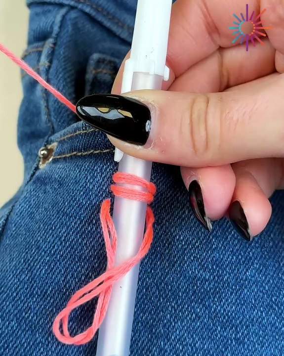 Easy ribbon trick for stylish jeans🎀