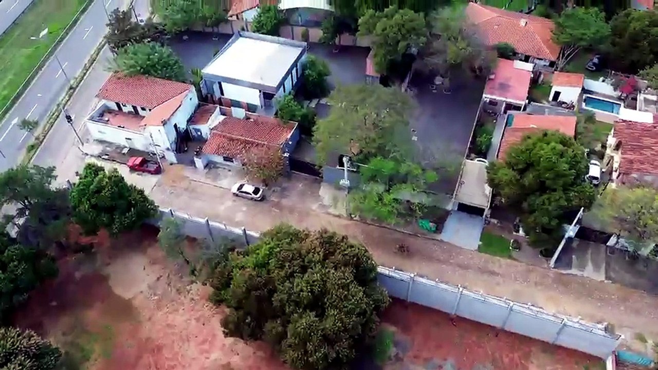 Vuelo de drone barrio La Piedad