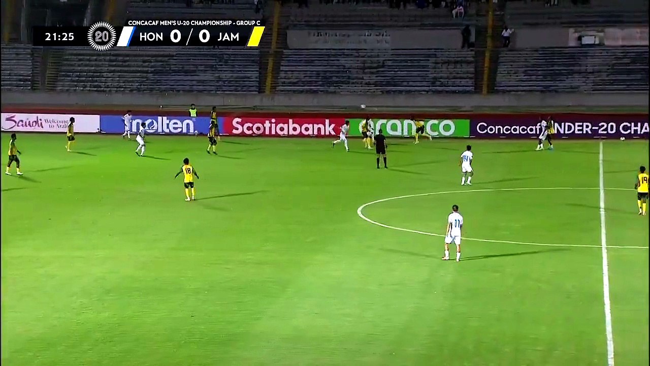 Selección de Honduras comete error defensivo que peritió a Nolan abrir el marcador